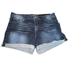 Arizona Jeans size 17 juniors blue jean cut off‎ shorts
